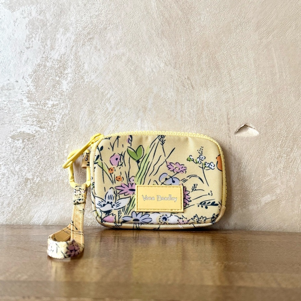 Vera Bradley RFID Zip Around Wrist Wallet in Sunlit Garden